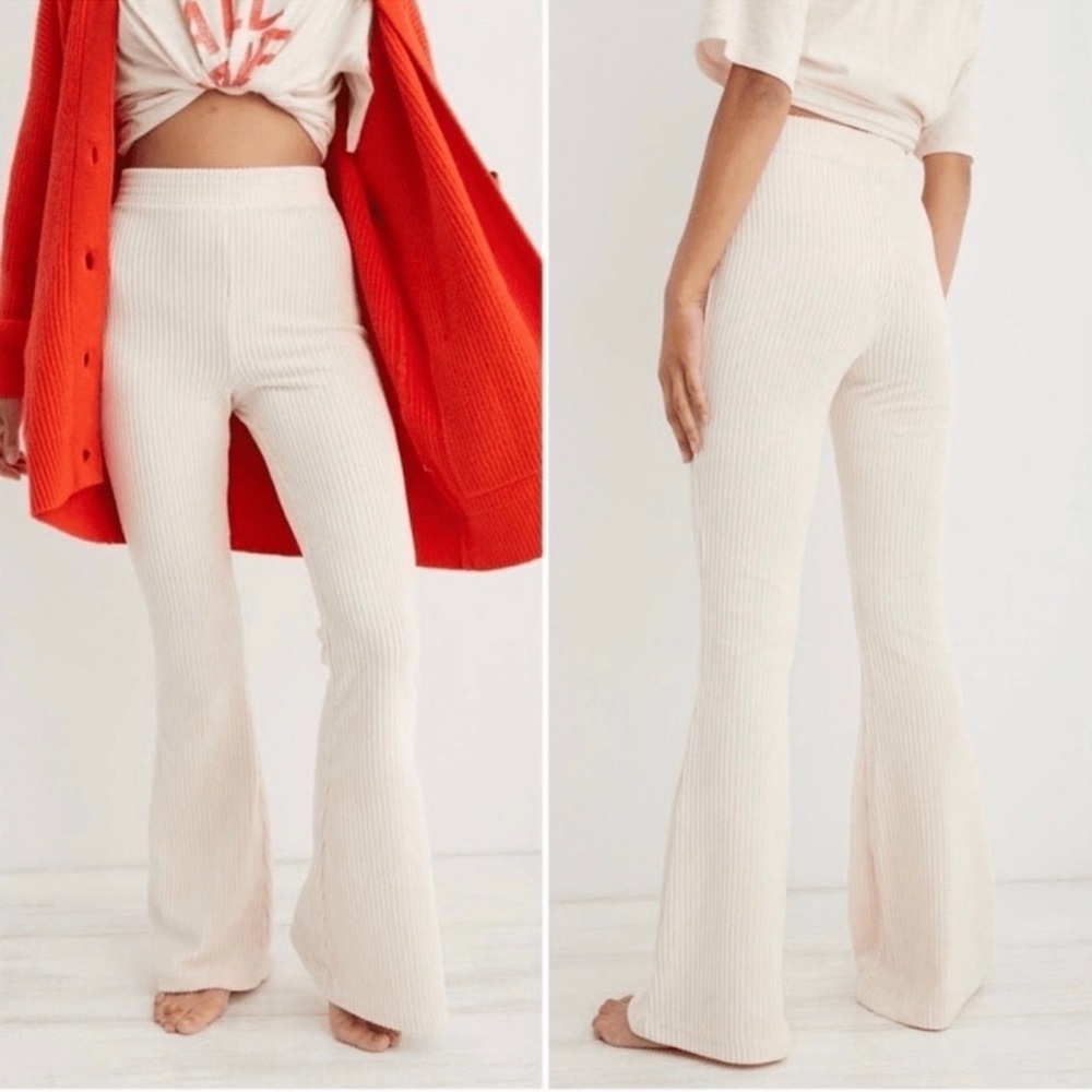 NEW Aerie Women's Groove On Flare Ribbed Cream‎ High Waist Stretch Pants L